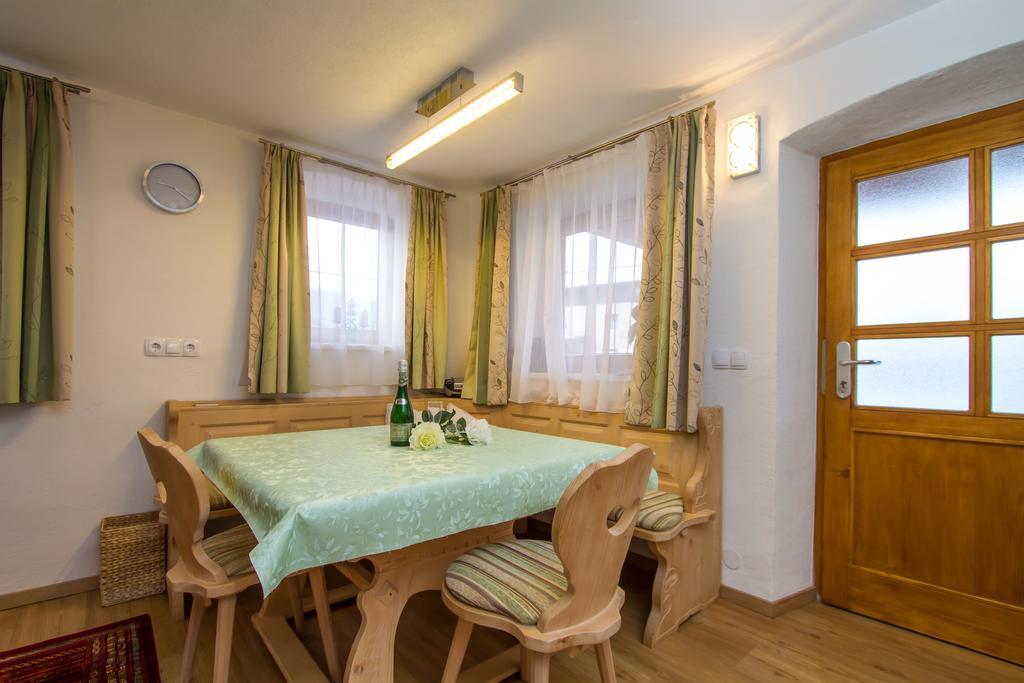 Gertis Ferienwohnung Hochfilzen Chambre photo