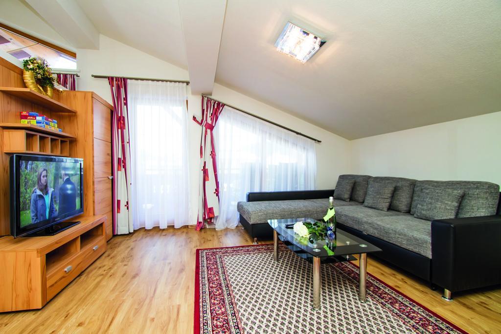 Gertis Ferienwohnung Hochfilzen Chambre photo
