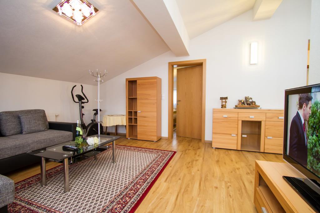 Gertis Ferienwohnung Hochfilzen Chambre photo